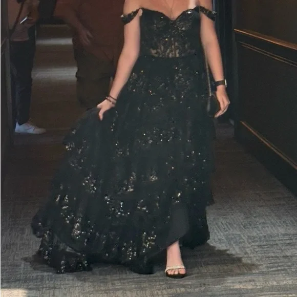 Sherri Hill Black Lace Prom Dress - Picture 3 of 6